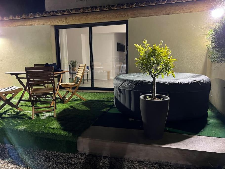 Ferienwohnung L'Escale Meyreuil Exterior foto